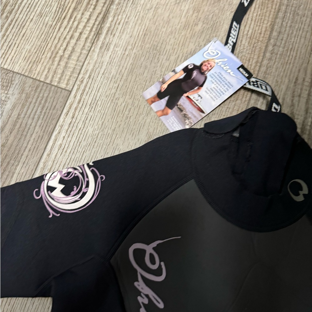 New NWT O’Brien Shorty black purple wetsuit short sleeve Med neoprene - Picture 7 of 7